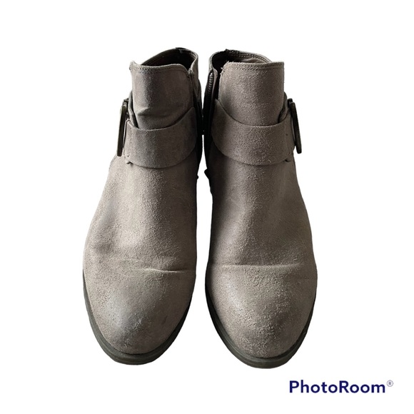 Carlos Santana Ankle Boots with Buckle size 9 - Picture 3 of 6